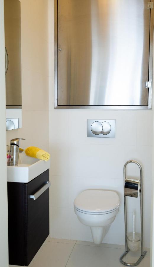 גיור Sunshine Apartman With Free Parking מראה חיצוני תמונה